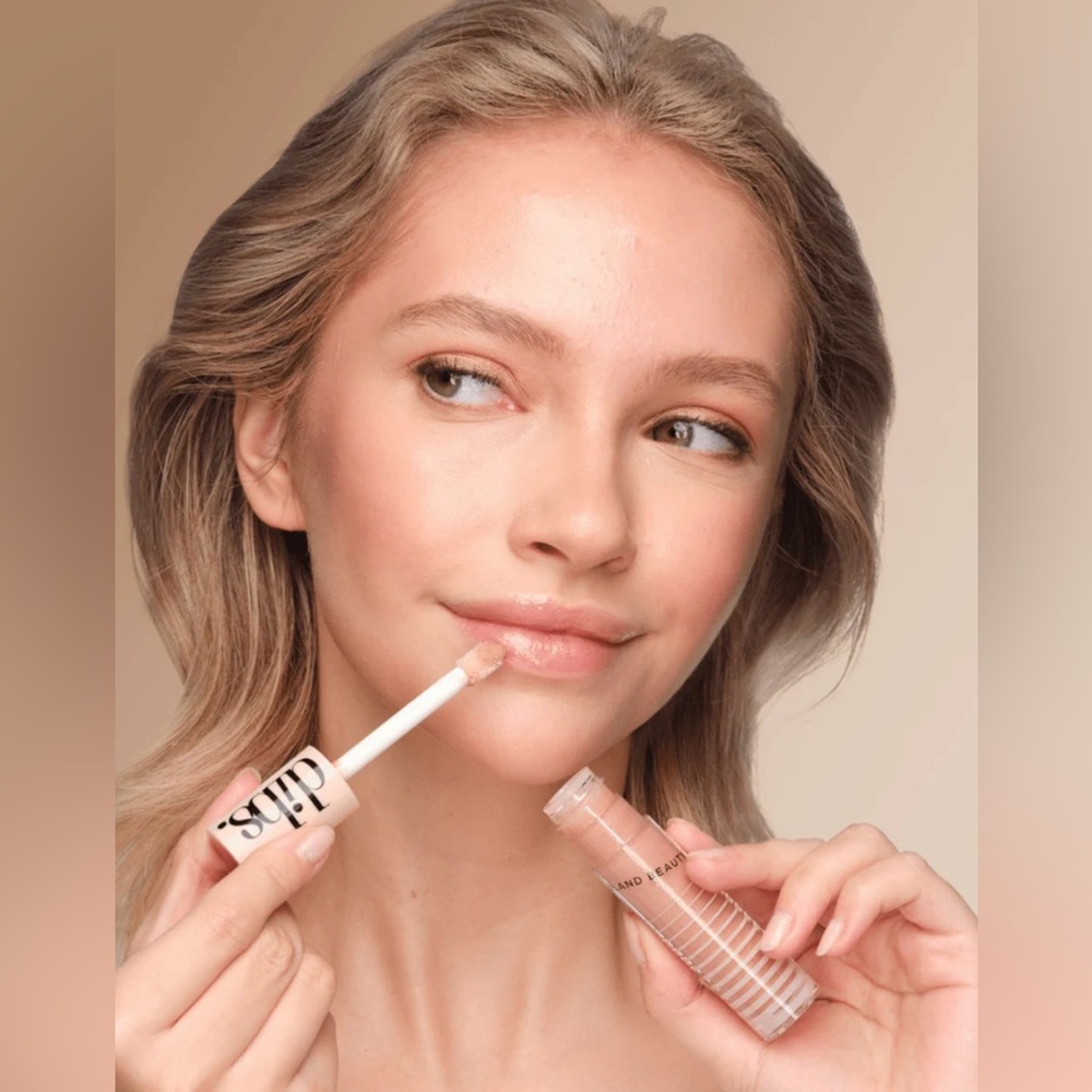 dibs KISS ME QUICK Go To Glossy Balm